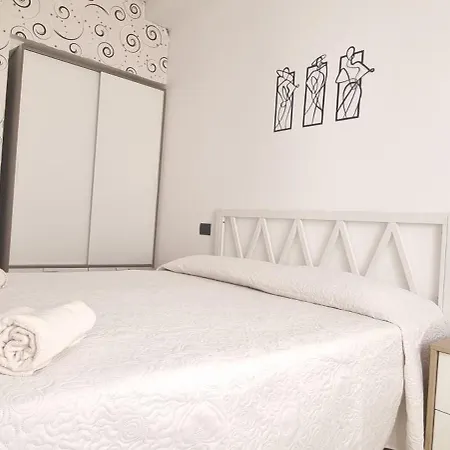 Pensionat Sedicipuntouno Olbia