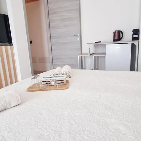 Sedicipuntouno 3* Olbia